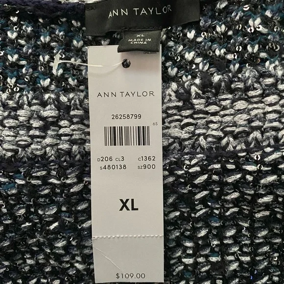 Ann Taylor Women Sequin Fringe Navy & White Metallic Chunky Knit Sweater Size XL - Picture 8 of 9